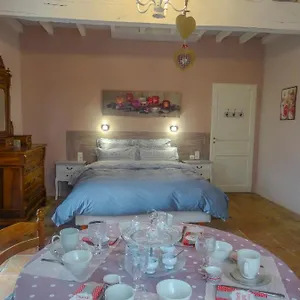 Montaïn Albizia Pour 2 Ou 4 Personnes Couette-café