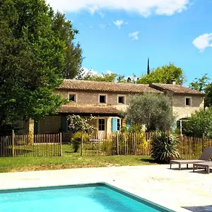 Mas Des Poulains D'hotes Eygalières